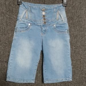 Vior Butt Lifting Shorts